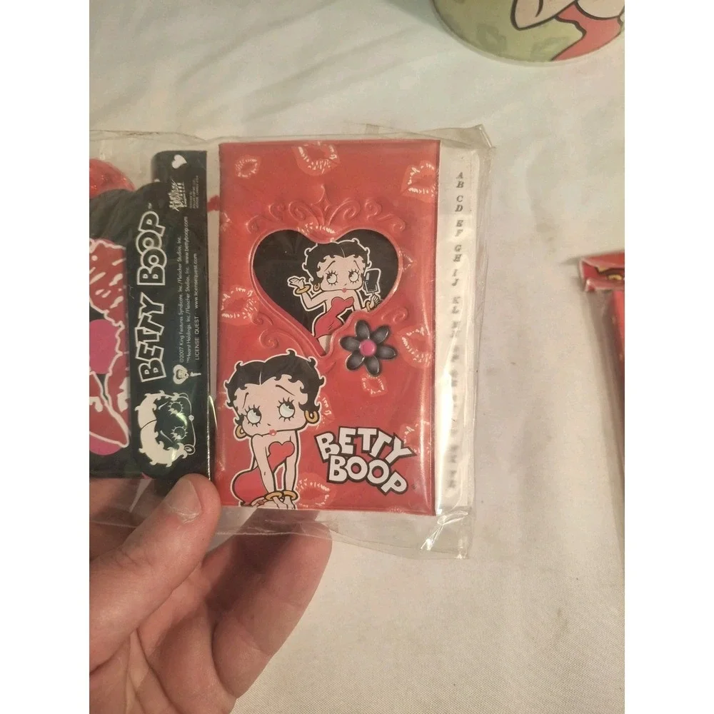 Vintage Betty Boop Lot Collectors Items Watch Tin Buckets Journal Diary Planner